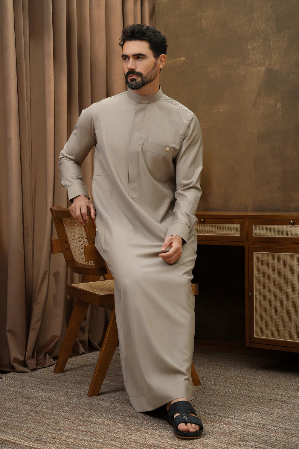 Royal Taupe Thobe - Image 4